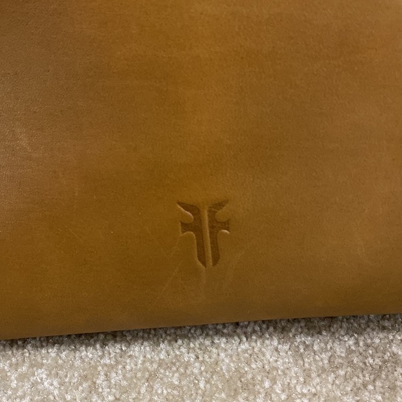 Frye Ilana Harness Backpack Cognac NWT - Picture 6 of 14